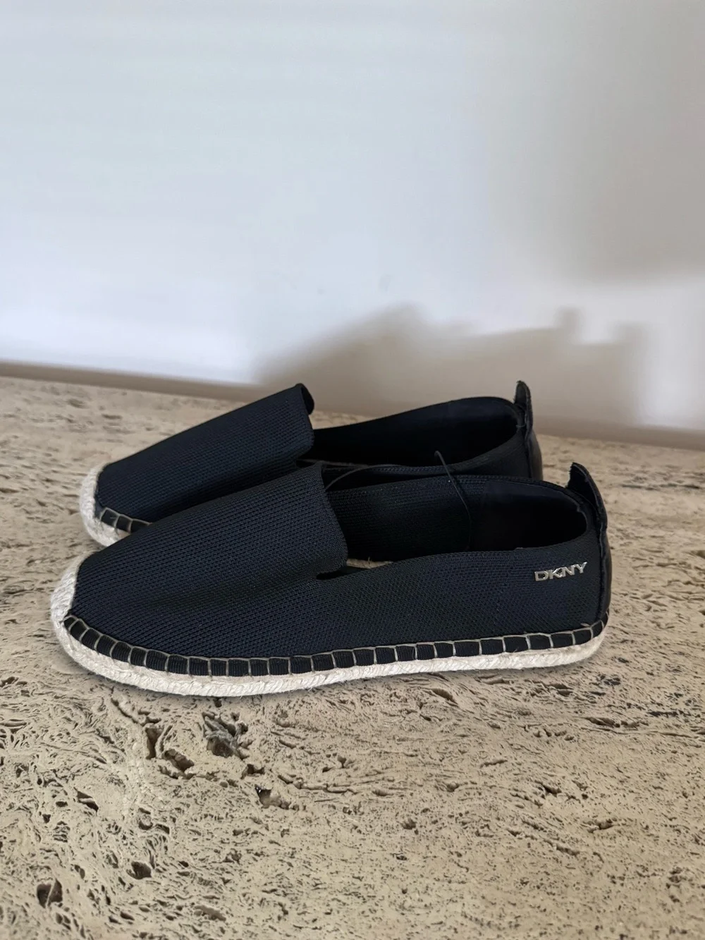 NWOB DKNY MALLANDRA ESPADRILLE. Size 8M. MSRP $119